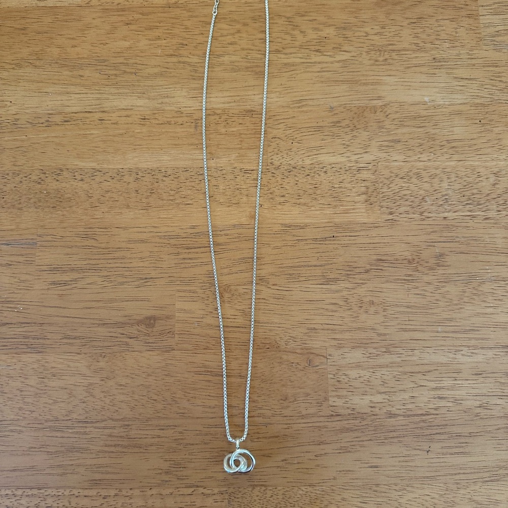 Kendra Scott Silver Necklace